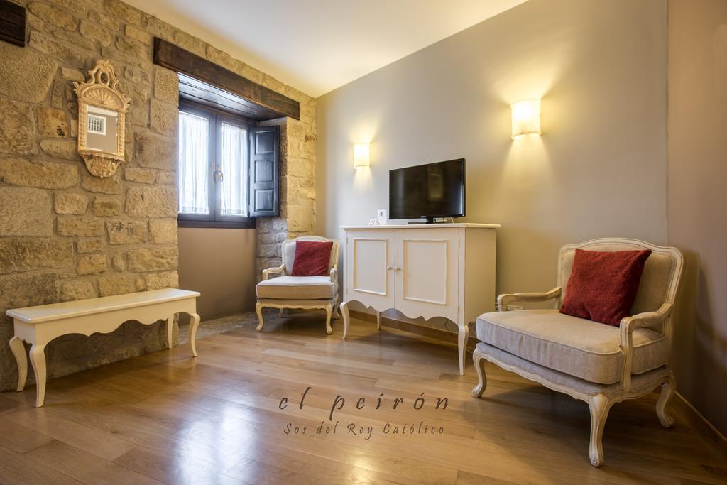 El Peiron Hotel Sos del Rey Católico Eksteriør billede