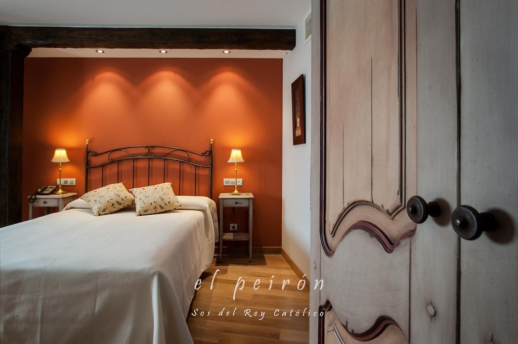 El Peiron Hotel Sos del Rey Católico Eksteriør billede