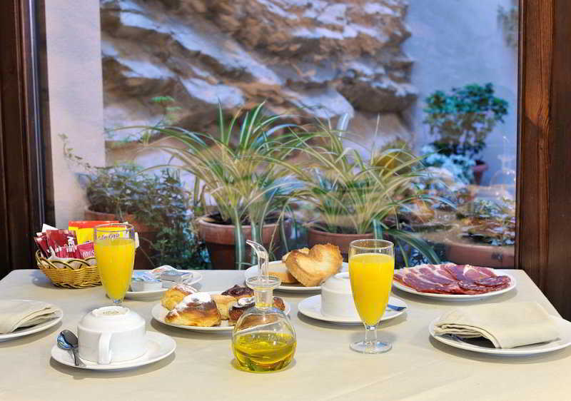 El Peiron Hotel Sos del Rey Católico Eksteriør billede